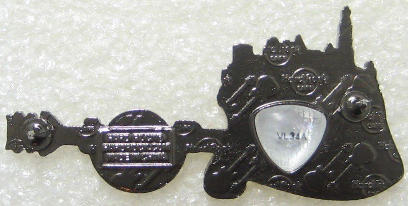 Hard Rock Cafe Placchette & Badge: Hard Rock Cafe Antwerp _____________ Hobby Data Base # 95664 – Usato da Emmenbrücke venduto da tms1122 2