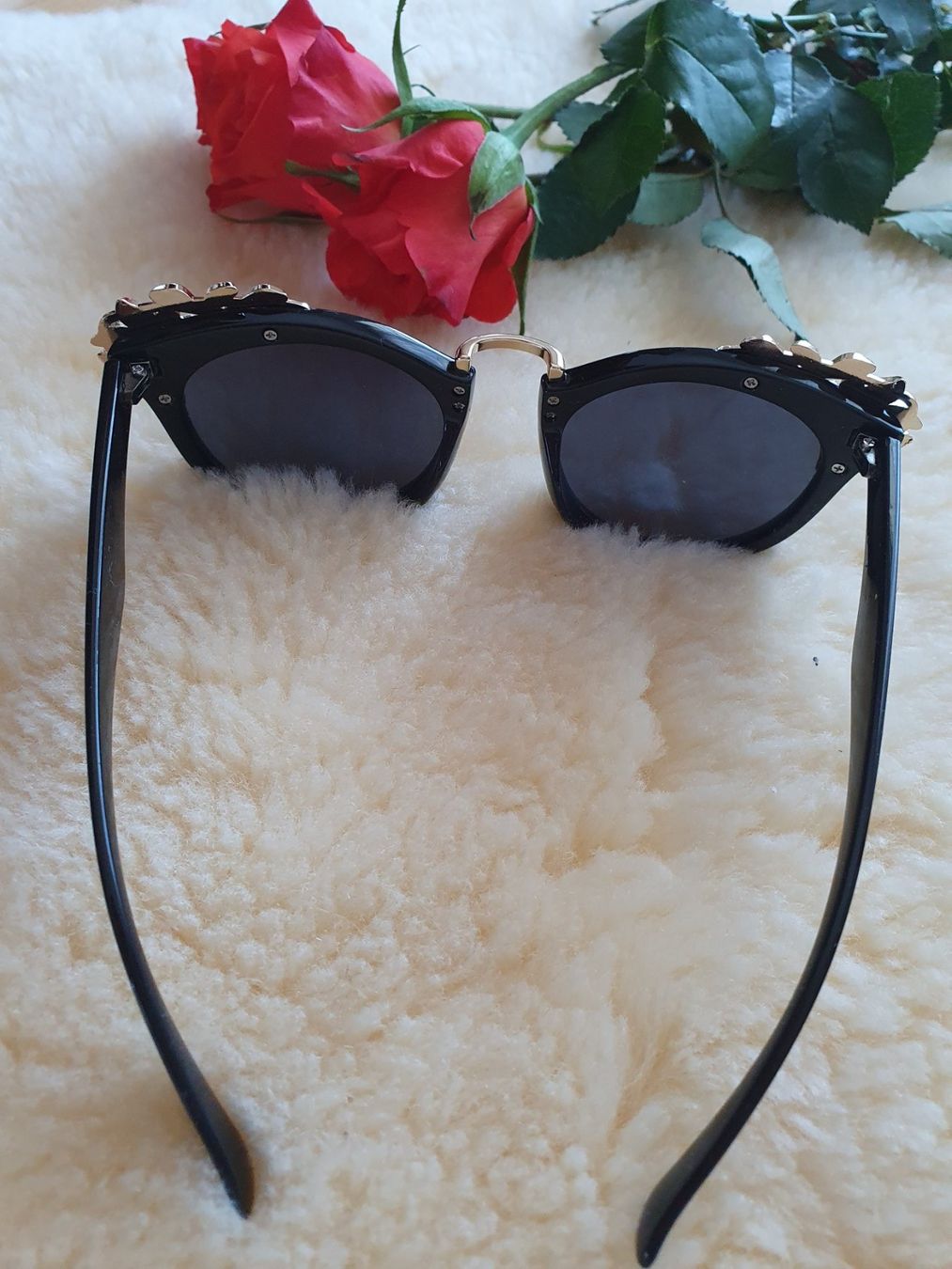 Occhiali & Lenti: Brille mit Steinen – Usato da Kriessern venduto da Bugggyyy 4