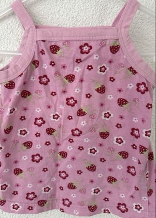 Mädchen Trägershirt Erdbeer Muster rosa Grösse 80