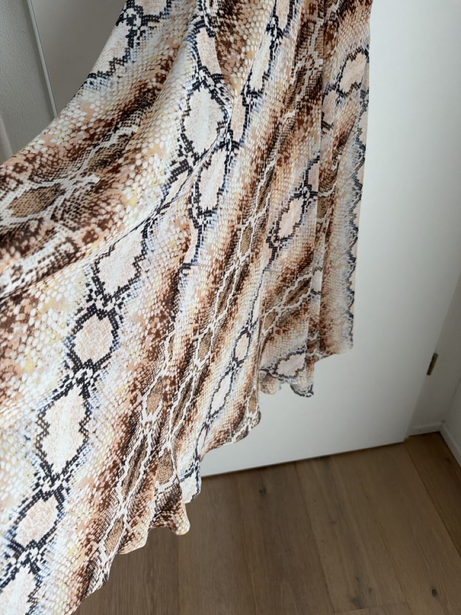 Maje Vestiti: Kleid Maje Gr. 2 – Usato da Othmarsingen venduto da Darija7 1