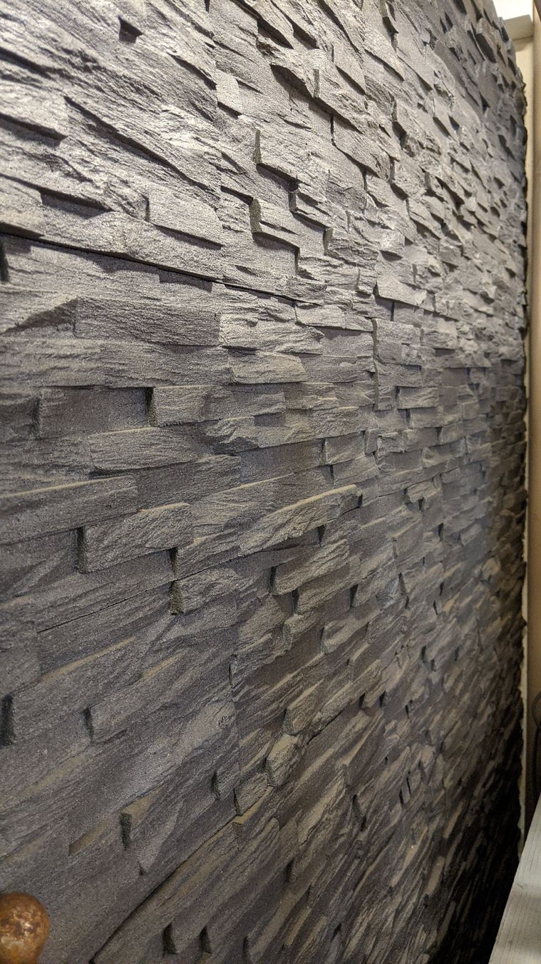 Tutte le decorazioni: Dekorative Styroporwand in Steinoptik – Usato da Rüti ZH venduto da kunstreich_8630 1