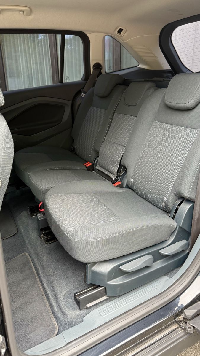 Ford Autos: Ford C-MAX 2.0 TDCi 2013 – Gebraucht aus Buchs AG von kyr_x5s7 5