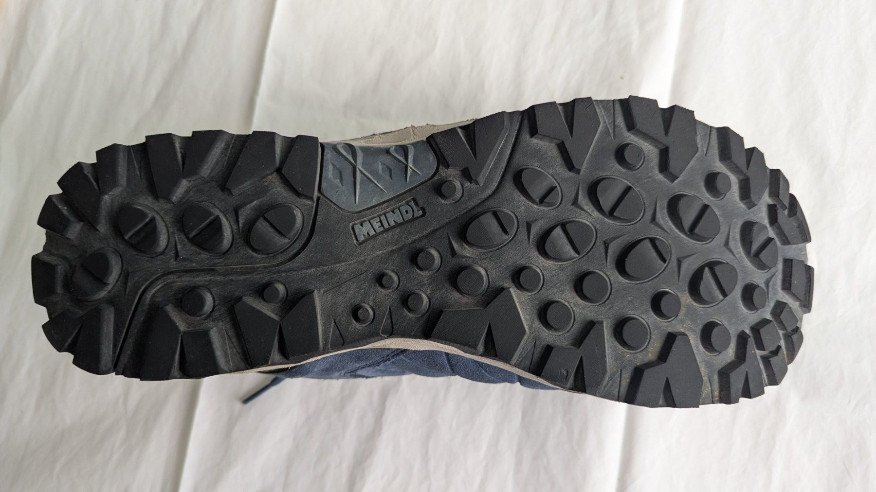 Meindl Herrenschuhe: Wanderschuh MEINDL Mondello GTX – Gebraucht aus Adligenswil von Enigma 2
