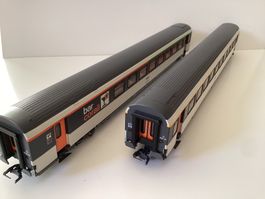 Roco 74530 74535 SNCF Corail A und Barwagen H0 1:87