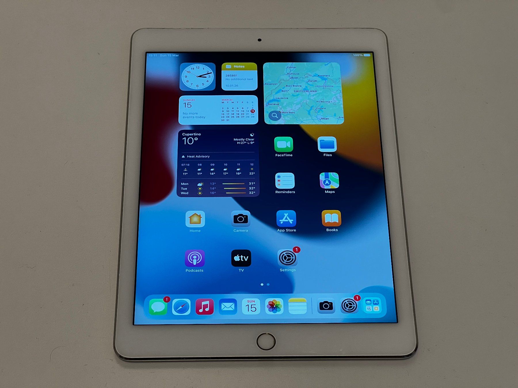 Apple Tablet PC: iPad Air 2 Wi-Fi + Cellular 64gb – Usato da Delemont venduto da Nova-Goods