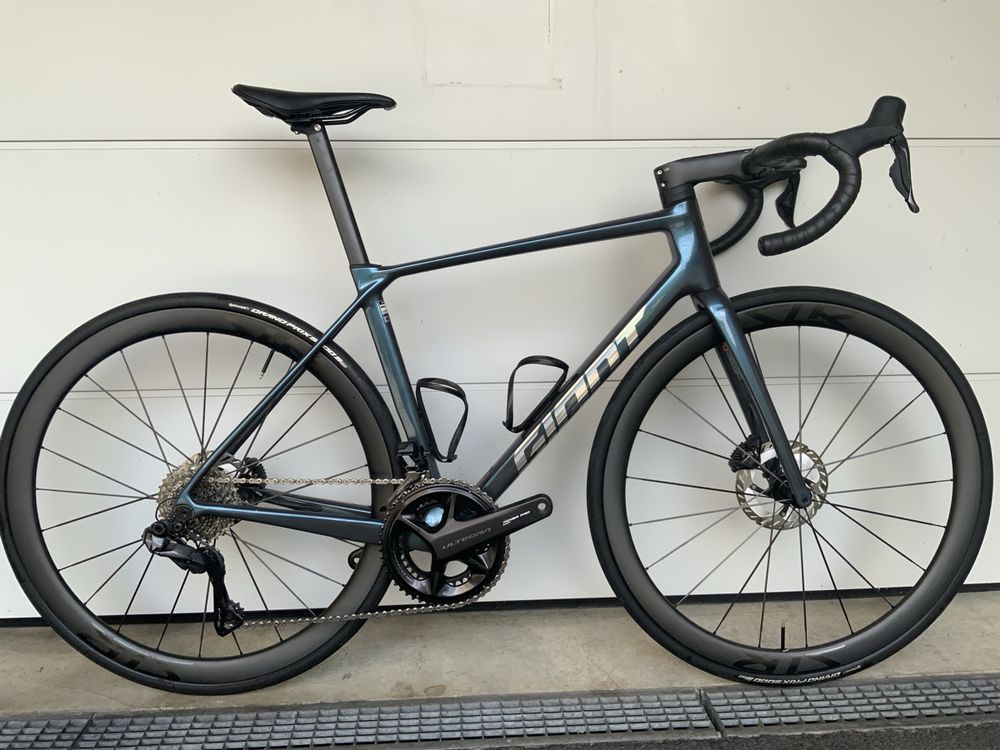Giant Biciclette: Giant TCR Advanced Pro 0 Di2 – Nuovo (secondo la descrizione) da Walchwil venduto da cha_8qpb