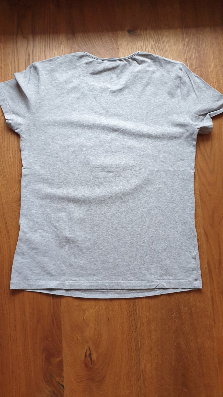 Adidas T-Shirts: Adidas T-Shirt grau, Grösse 42 – Gebraucht aus Bern von monbijou01 3