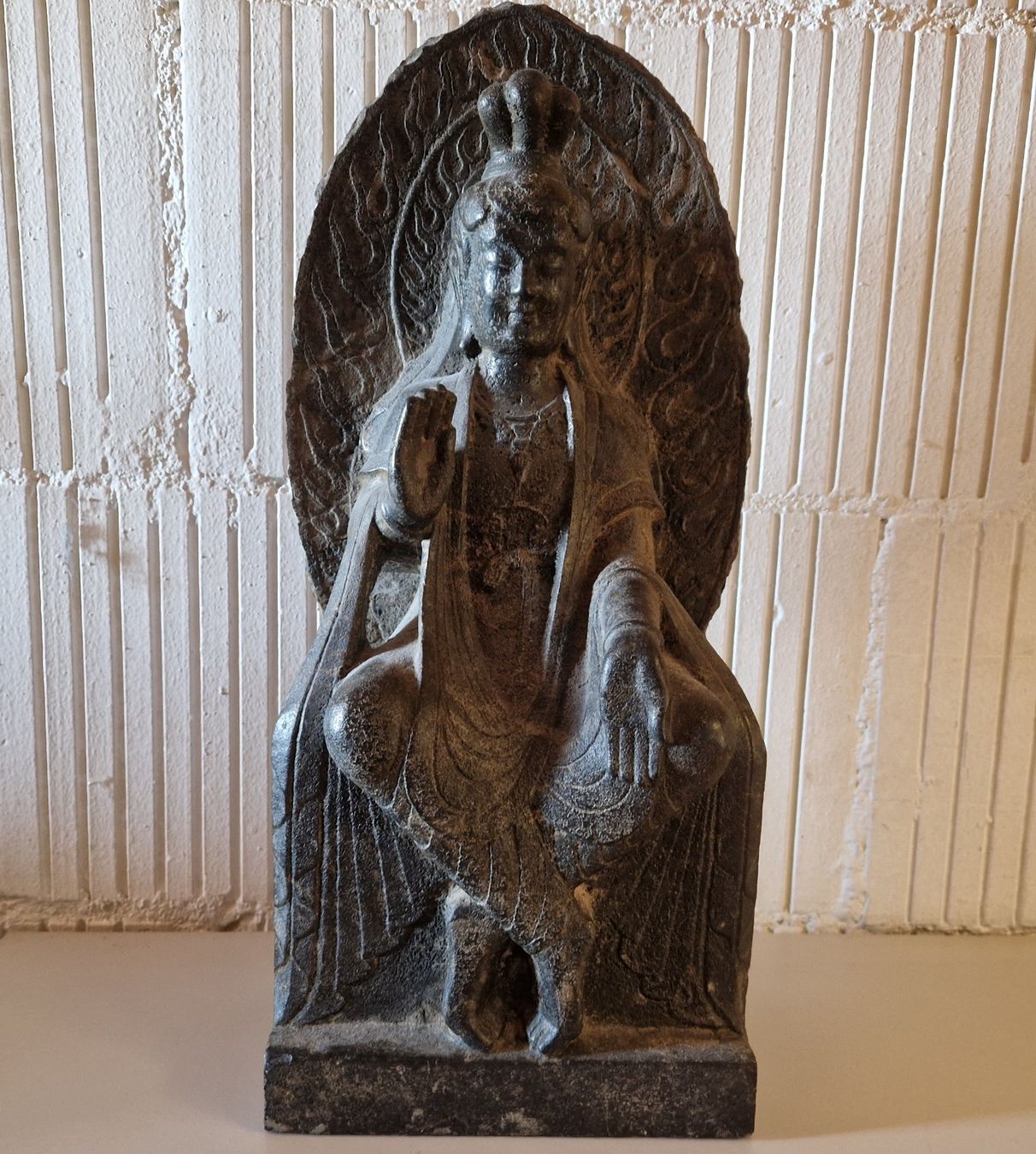 Figurines: Buddha aus Stein massiv – D'occasion à Seedorf BE par Stibutz 1