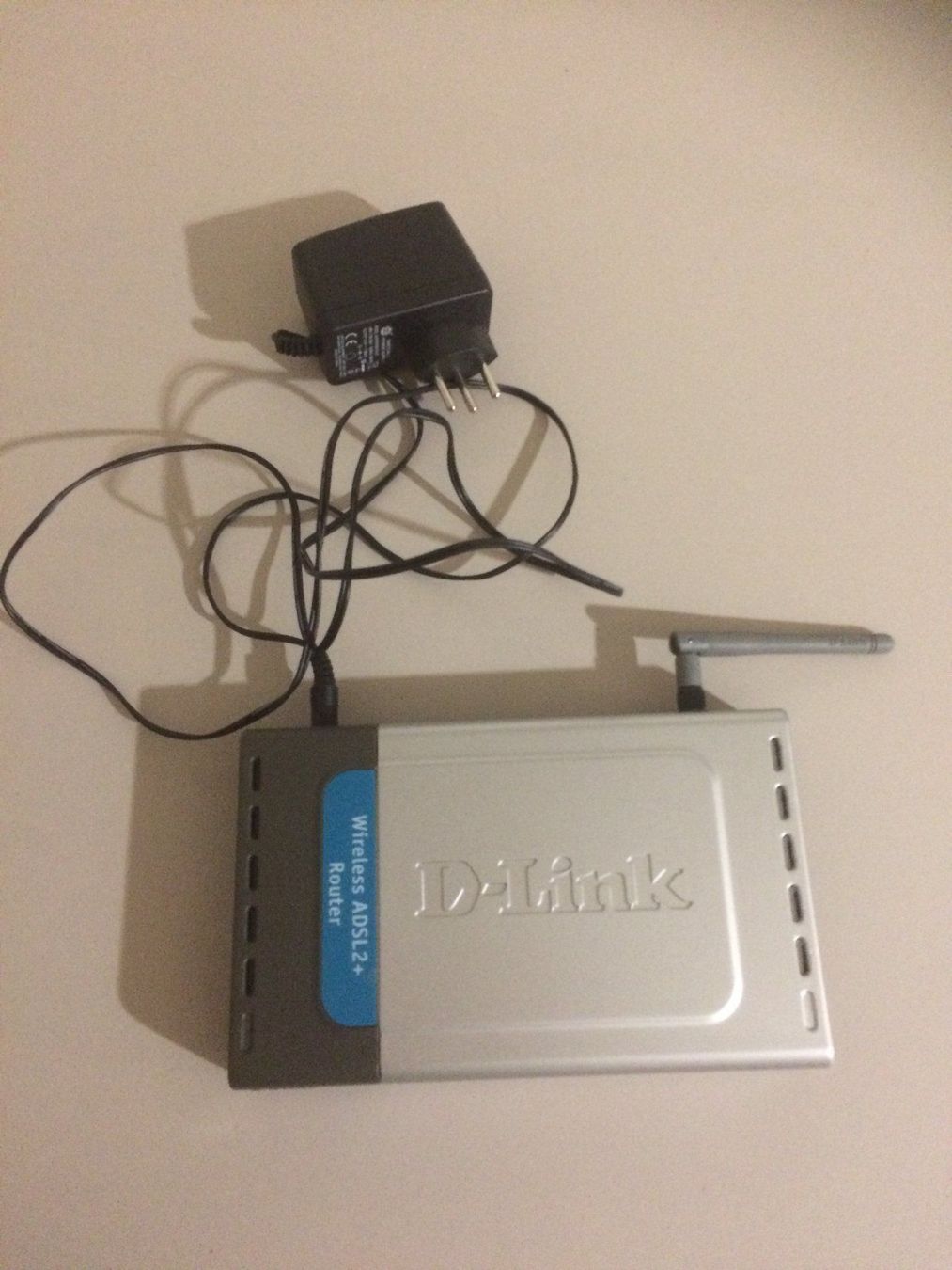 Modem & Router: D-Link router  DSL-G624T – Usato da Porza venduto da ulletta1