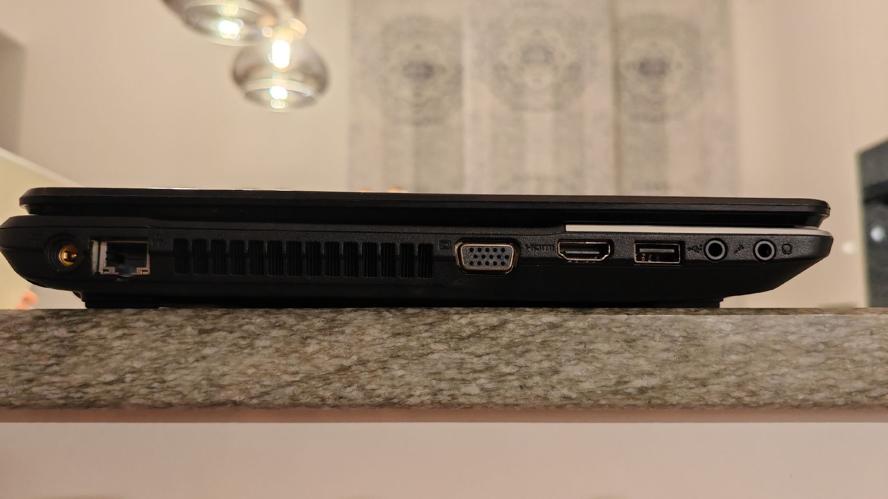 Acer Notebooks: Acer Laptop, Intel Core i7, 12GB RAM, Windows 11 Pro – Gebraucht aus Oberengstringen von 156driver 8