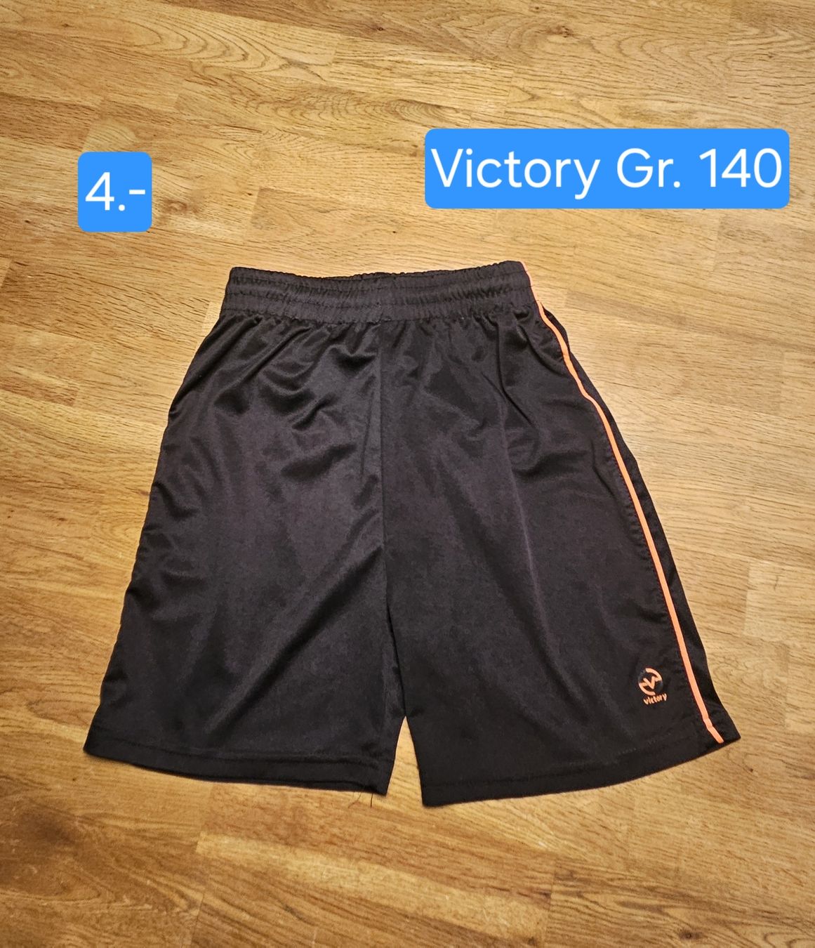 Pantaloni: Victory Sportshorts Gr. 140 – Usato da Walchwil venduto da Sandy08