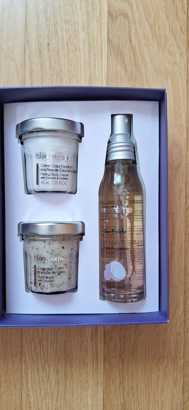 Soins hydratants: Blancrème, Coffret "Noix de Coco & Litchi" – Neuf avec emballage d'origine à Lussery-Villars par pousinete02 1