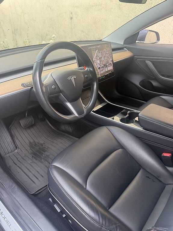 Tesla Automobili: Tesla Model 3 Long Range – Usato da Dietikon venduto da duk_bxk9 3