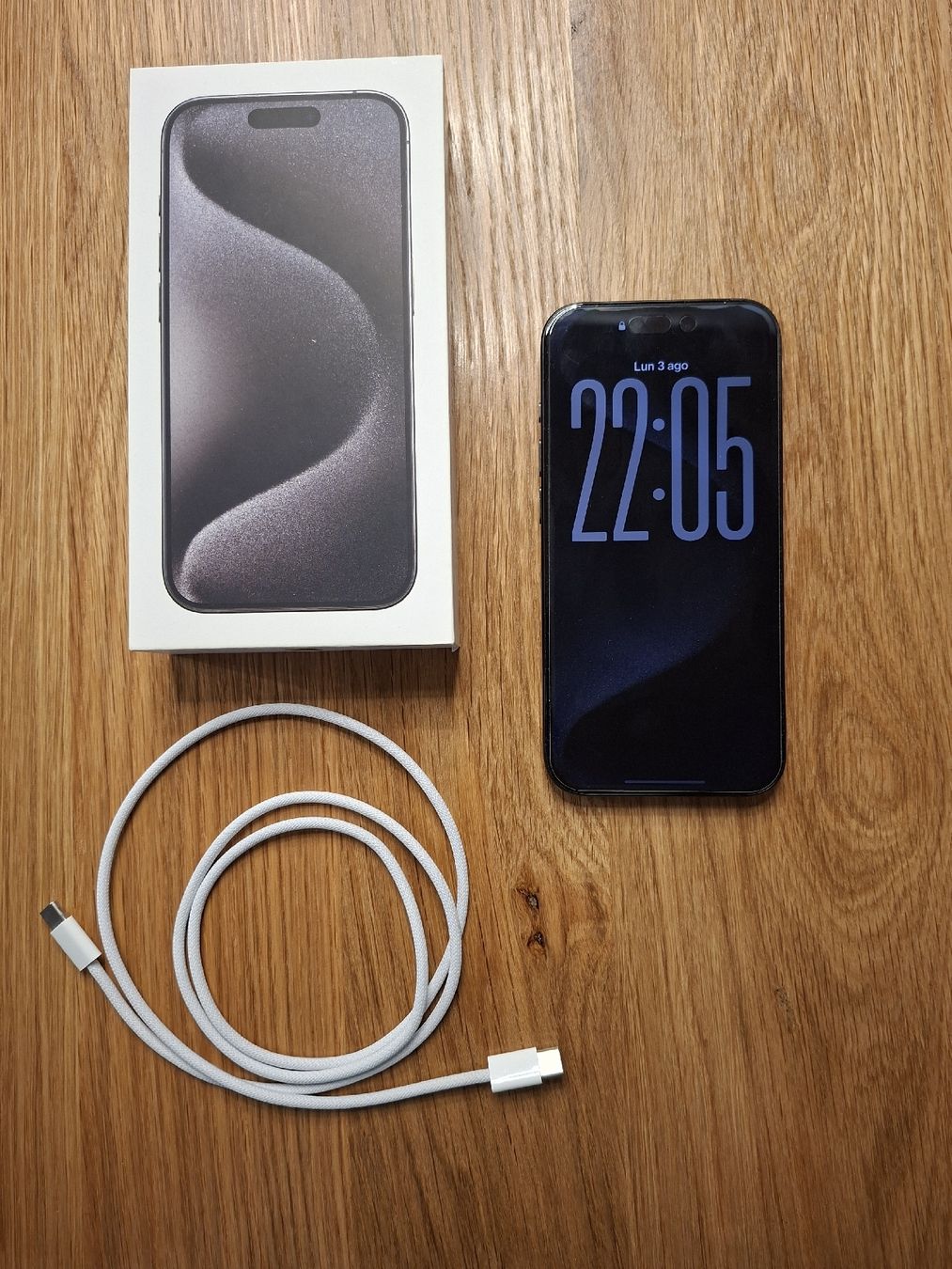 Apple Portables: Iphone 15 Pro – D'occasion à Giubiasco par ValeB89 1