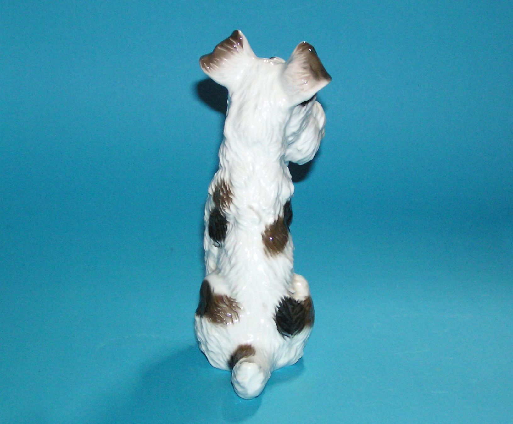 Rosenthal Statuette: ROSENTHAL FIGUR DRAHTHAAR TERRIER – Usato da Grenchen venduto da Antique-hunter 3