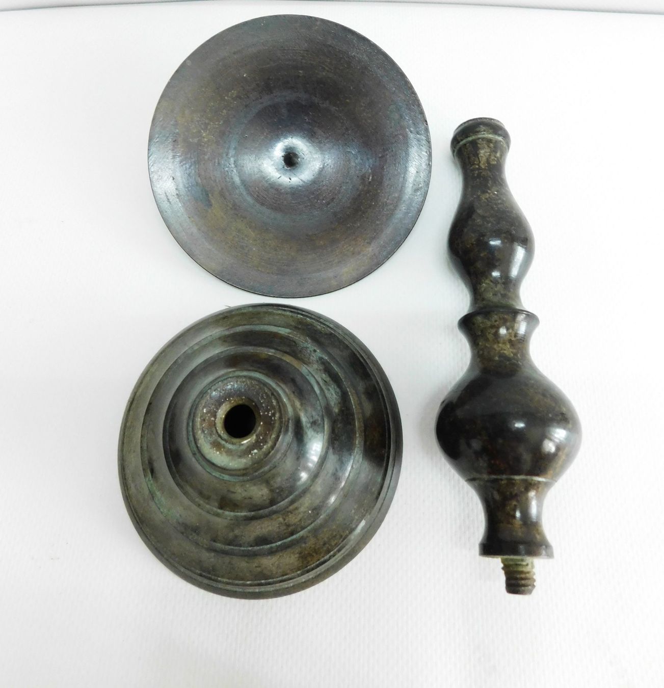 Portacandele: 2 Antike Kerzenständer Kerzenhalter Messing. – Usato da Emmenbrücke venduto da Ulisse-22 2