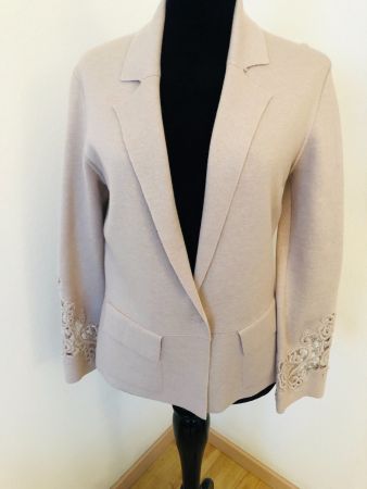 Elegante Strickjacke, Blazer-Stil mit Spitze – Herbst Chic!
