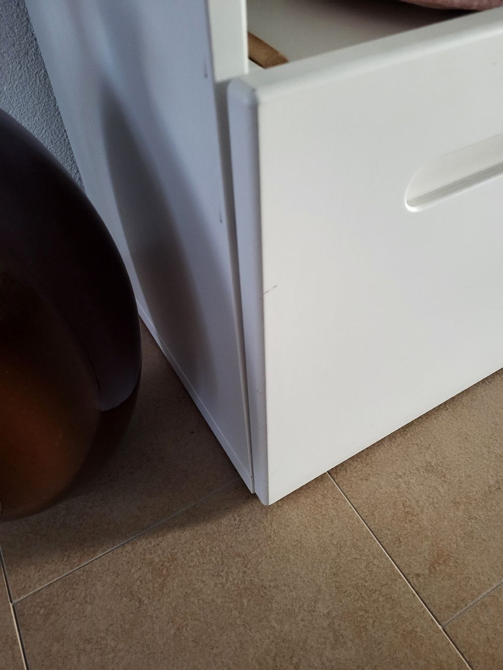 Ikea Mobili TV: Fernsehmöbel – Usato da Münchenbuchsee venduto da yiz_2mmr 2