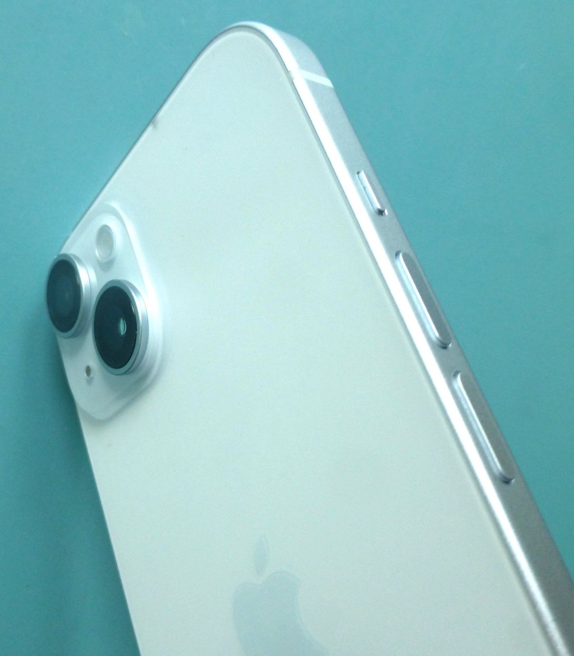Apple Telefoni cellulari / Smartphones: iPhone 15, 128GB, neuwertig – Usato da Glarus venduto da Marinello7 2