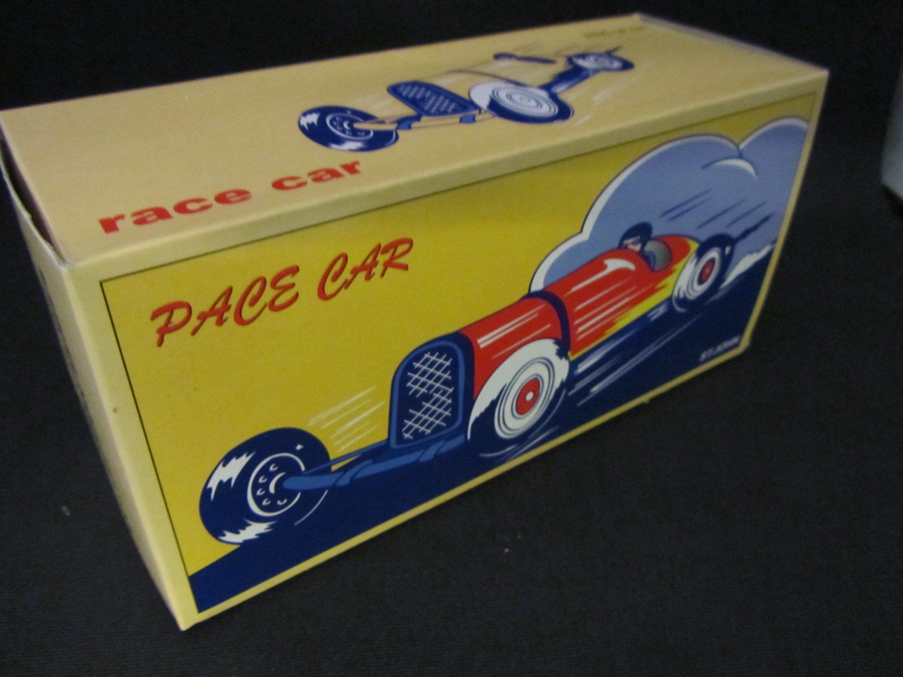 Modellini d'auto: Race Car ST.JOHN – Nuovo e nell'imballaggio originale da Basel venduto da spinne02 7