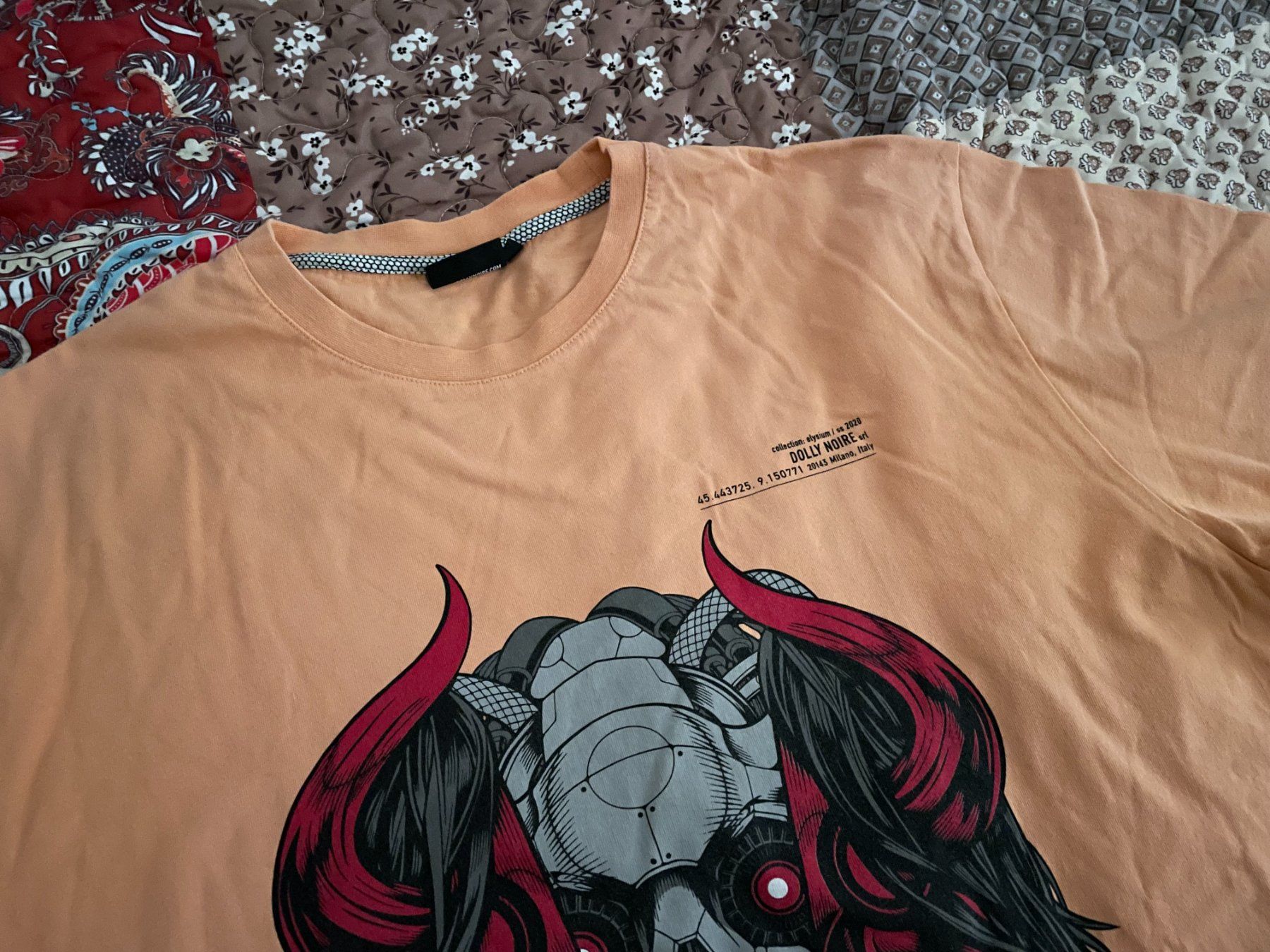 T-shirt: Dolly Noire - T-Shirt – Usato da Chiasso venduto da Er_Mon 2