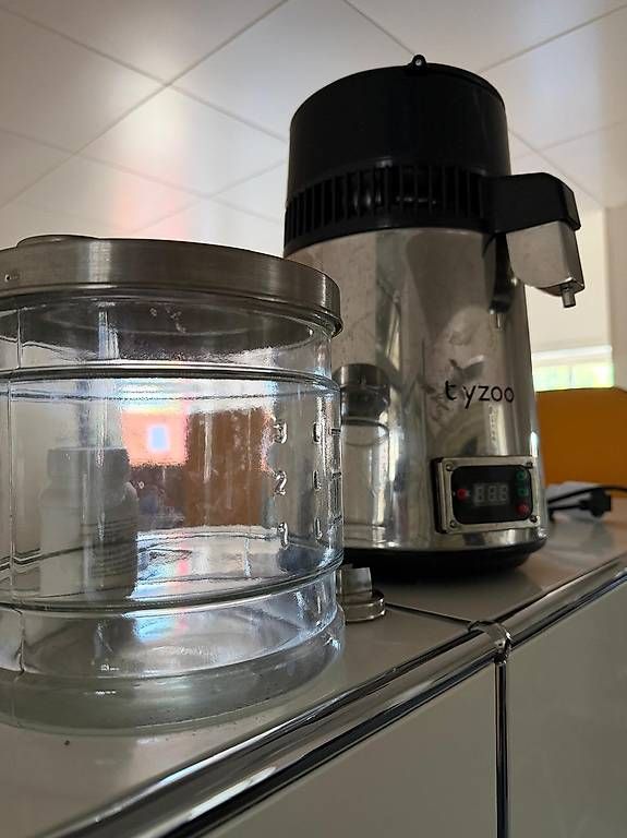 Elettrodomestici da cucina: byzoo Wasserdestillierer – Usato da Sursee venduto da man_t6lz 1