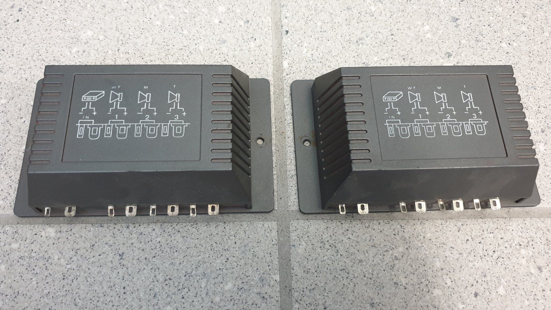 Accessori per altri veicoli: Lautsprecher Steuergerät – Usato da Stäfa venduto da Supertramp73