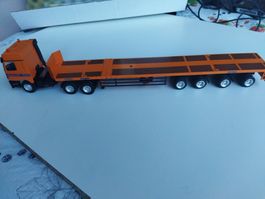 M-B Actros mit Goldhofer Telesattel Aufl. von Conrad 1/50