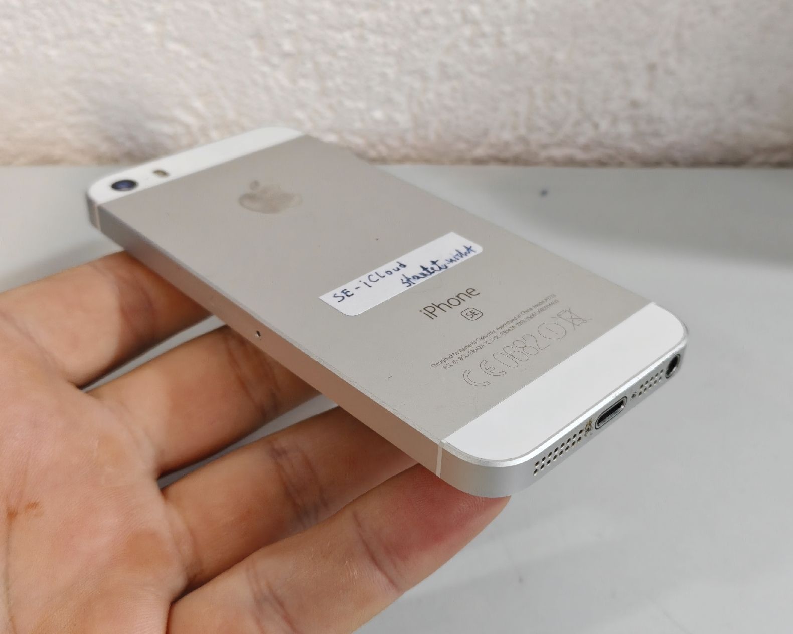 Apple Handys / Smartphones: iPhone SE – Gebraucht aus Ehrendingen von Rocky985 2