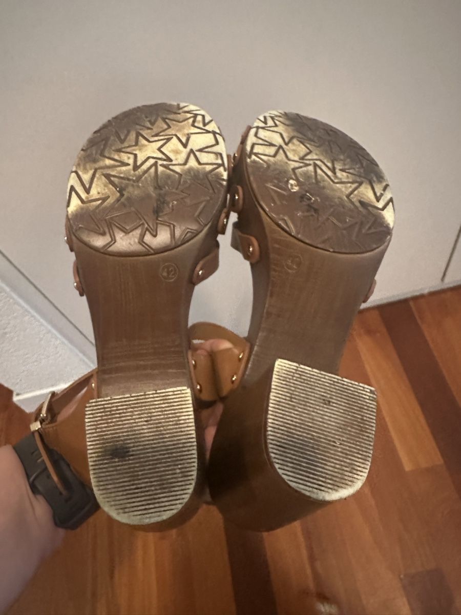 Graceland Scarpe da donna: Sandalen Graceland, Gr.42 – Usato da Uster venduto da staernli4 2