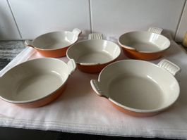 5 gusseiserne Auflaufformen Coubanger orange, made in France