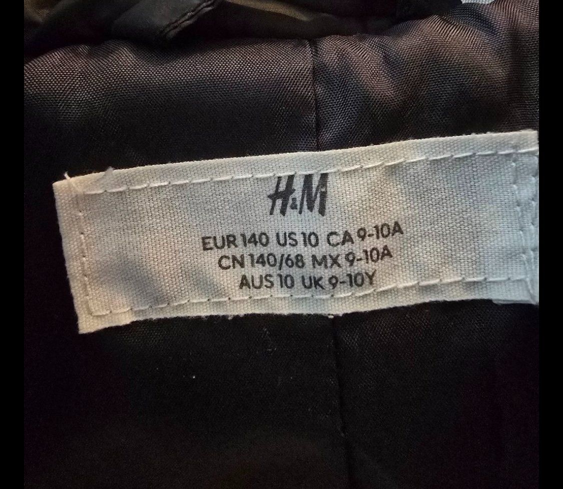 H&M Jacken & Mäntel: Übergangsjacke H&M Grösse 140 – Gebraucht aus Lömmenschwil von classico01 2
