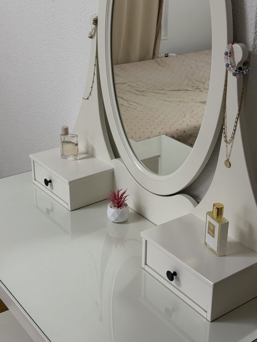 Ikea Tavoli da trucco: Schminktisch mit Hocker – Usato da Mühlau venduto da val_6lbv 2