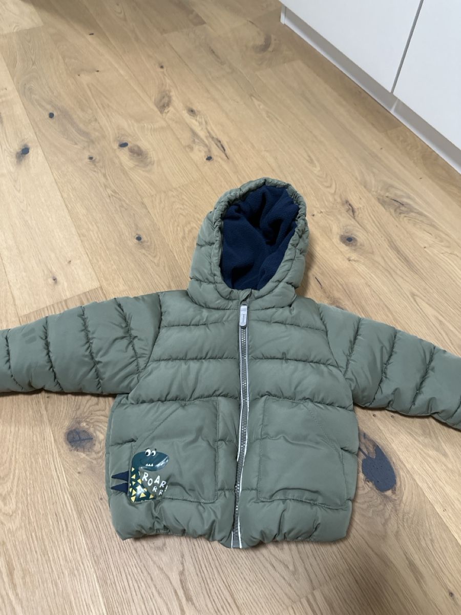 Vestes & Manteaux: 2 Winterjacken mit 1 Winterhose Gr. 86/92 – D'occasion à Affeltrangen par admar 3