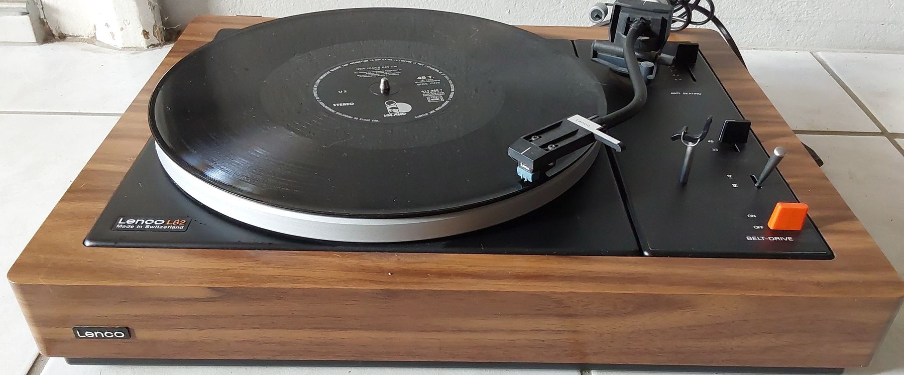 Lenco Giradischi: Platine Vinyle Lenco L82 - 1975 – Usato da Villeret venduto da Fil11