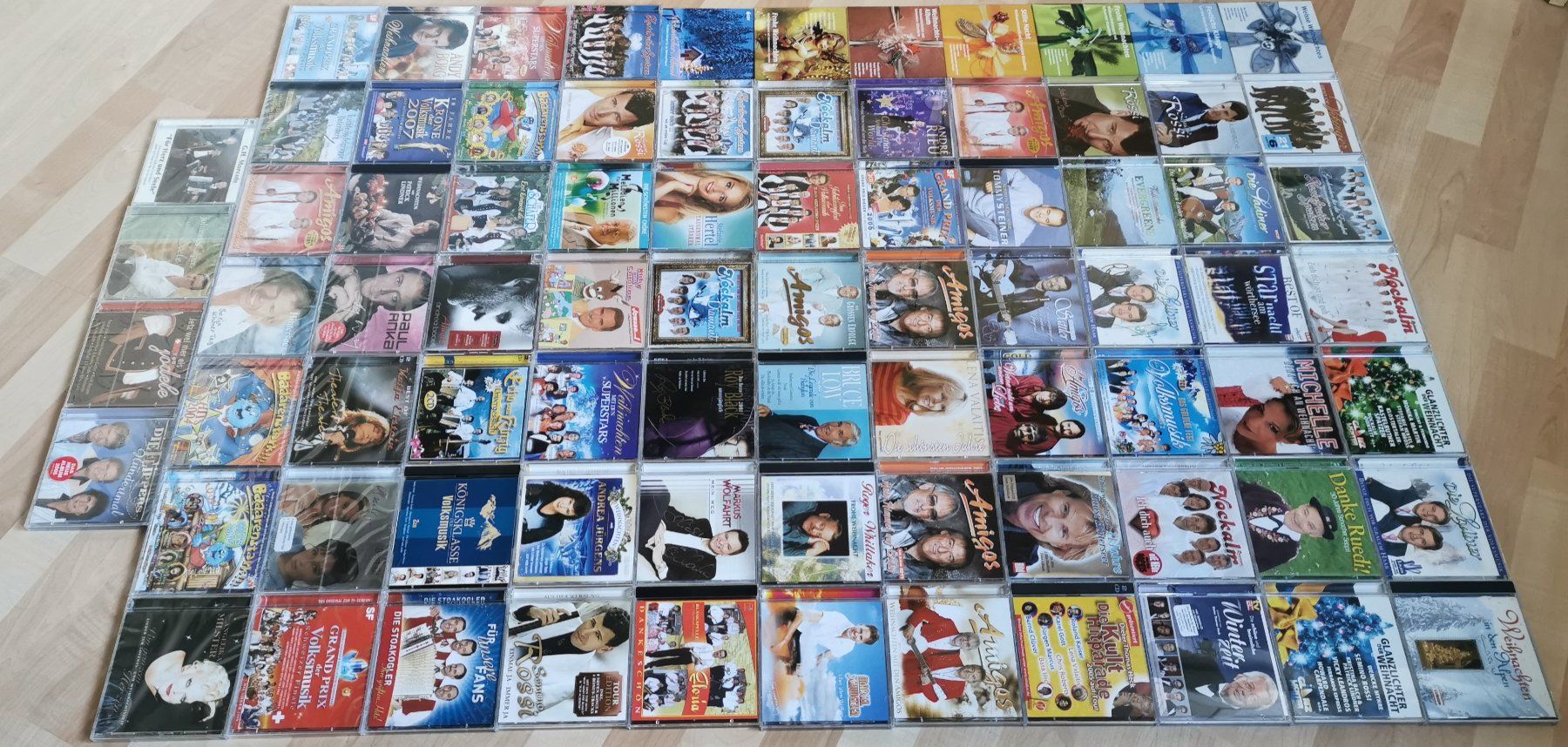 CD: Grosse CD - Sammlung zu verkaufen – Usato da Gutenswil venduto da Smungo