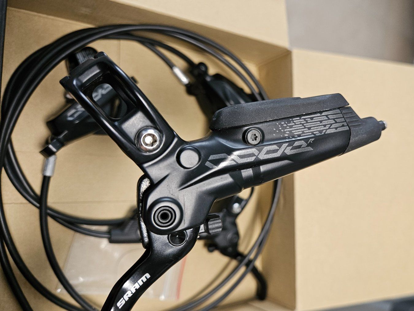 Sram Pièces détachées: SRAM CODE R Scheiben Bremse SET ab NEU Bike Fr. 99.- – Neuf (Voir description) à Kleindöttingen par Ballu33 2
