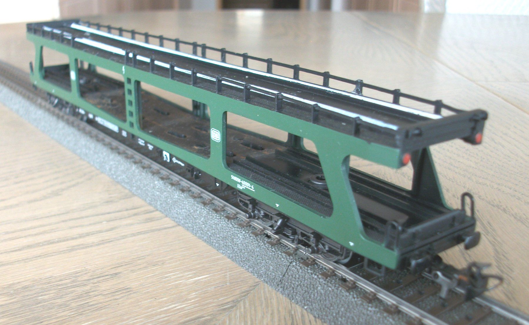 Märklin Modellini di ferrovie: Reisezug-Autotransportwagen; OVP – Usato da St. Moritz venduto da Manu7500 2