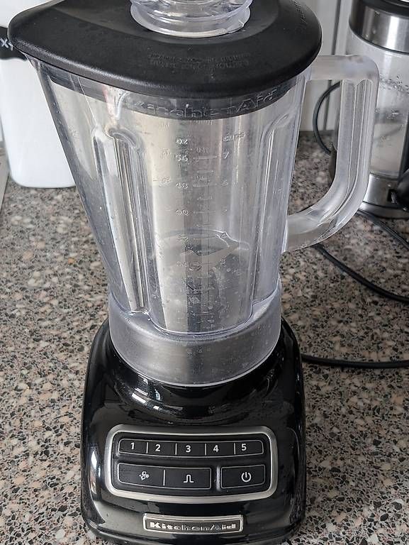 Küchengeräte: Kitchen Aid Mixer/ Defekt – Gebraucht aus Nussbaumen AG von HenryM89