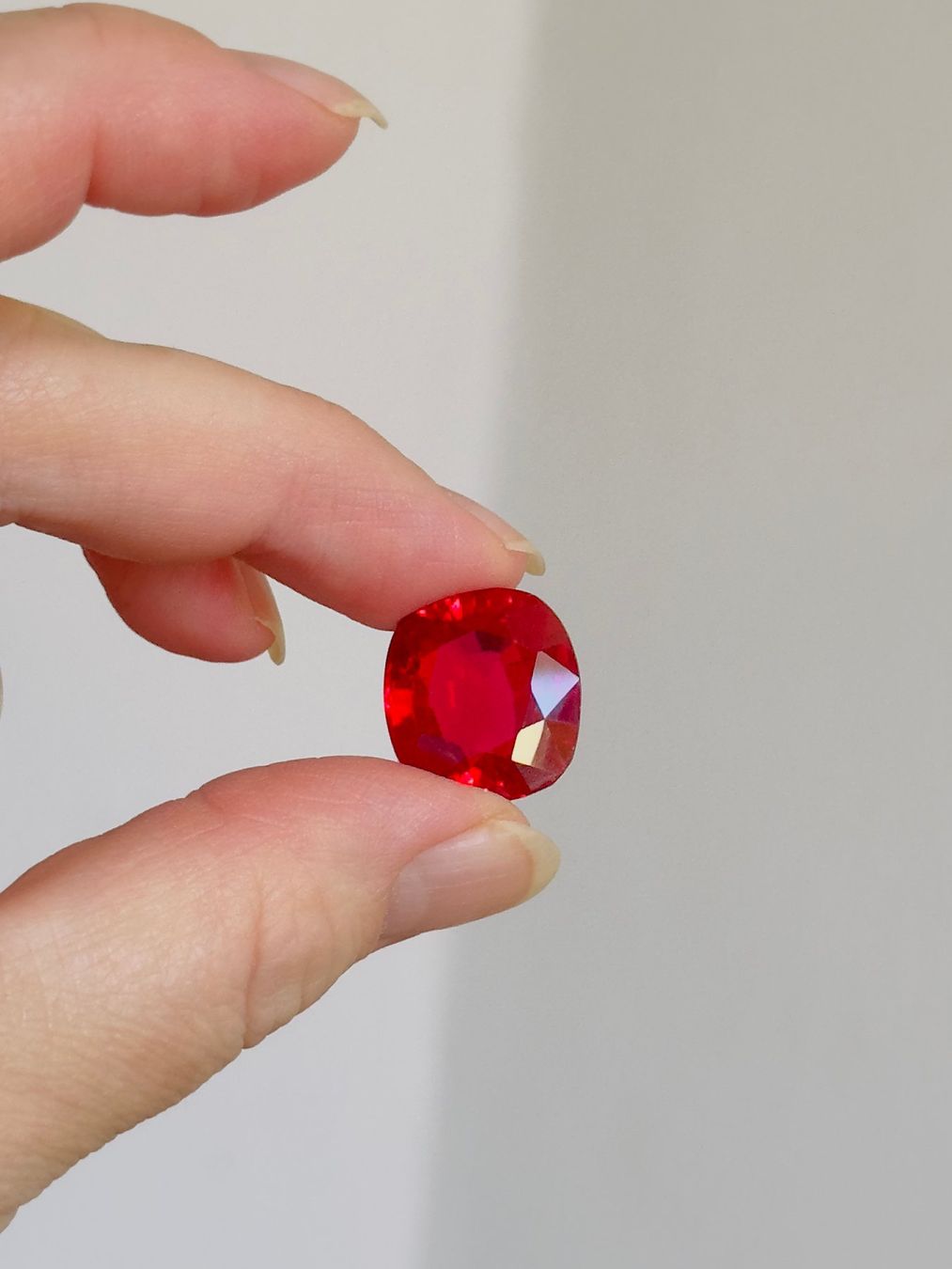 Pietre preziose: Certified 26.50 Ct – Nuovo e nell'imballaggio originale da Genève venduto da AWWA 4