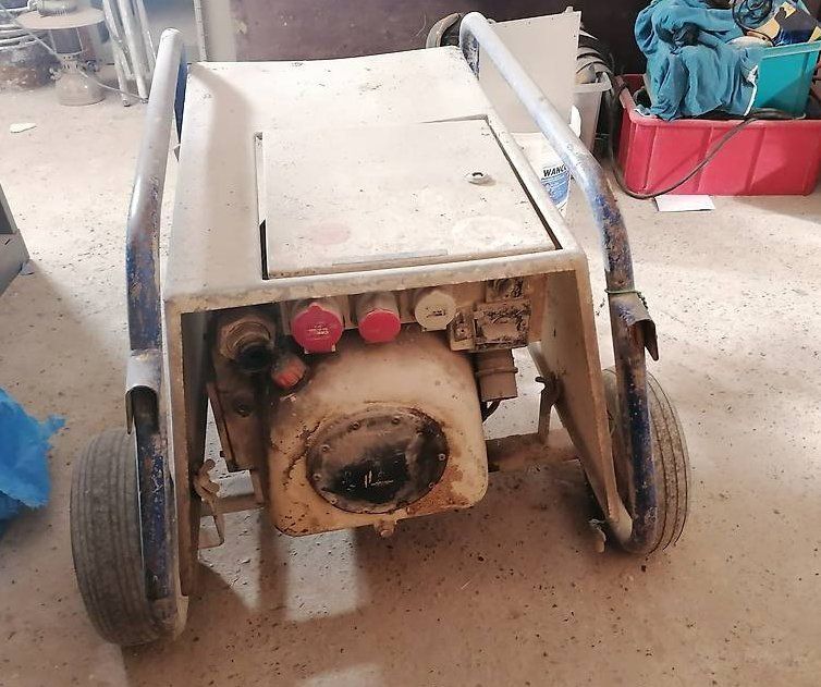 YOUNGSAY 6 Stück Luftgitarren 90cm - Aufblasbare Flammen Gitarren Für Partys & Karneval