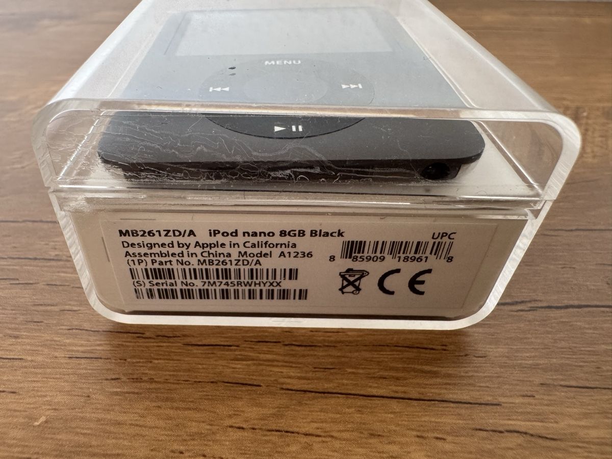 Apple Lettore multimediale portatile: iPod Nano 8GB Noir – Usato da Brügg BE venduto da Goob 2