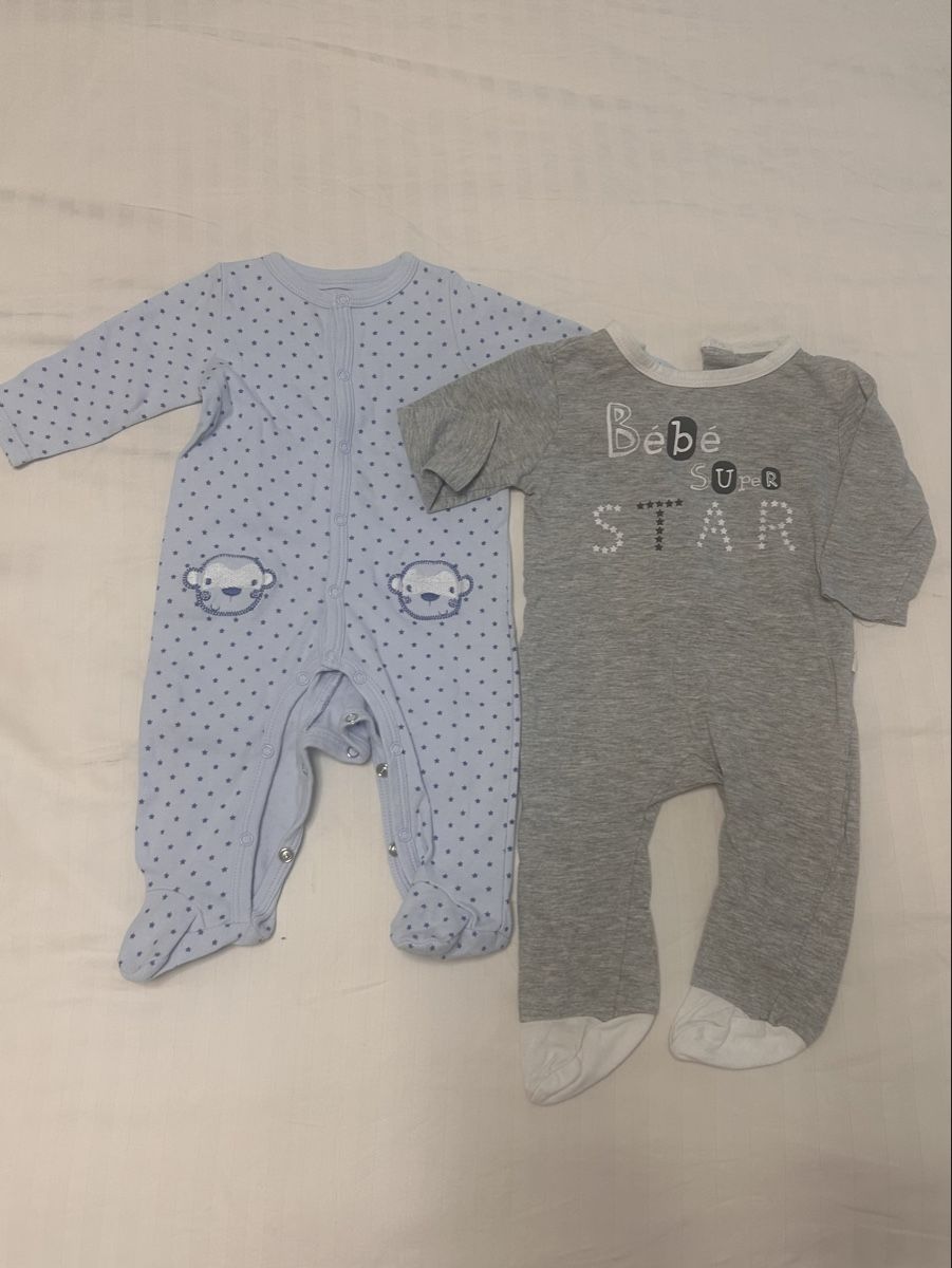 Pyjamas: Lot de 2 pyjamas bébé, taille 3 mois excellent état – Gebraucht aus Carouge GE von Emilynette