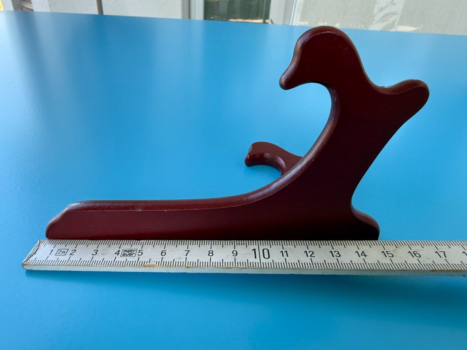 Wandhalterungen: Tellerhalter Holz weinrot  ohne Teller – Gebraucht aus Subingen von ArtBead 5