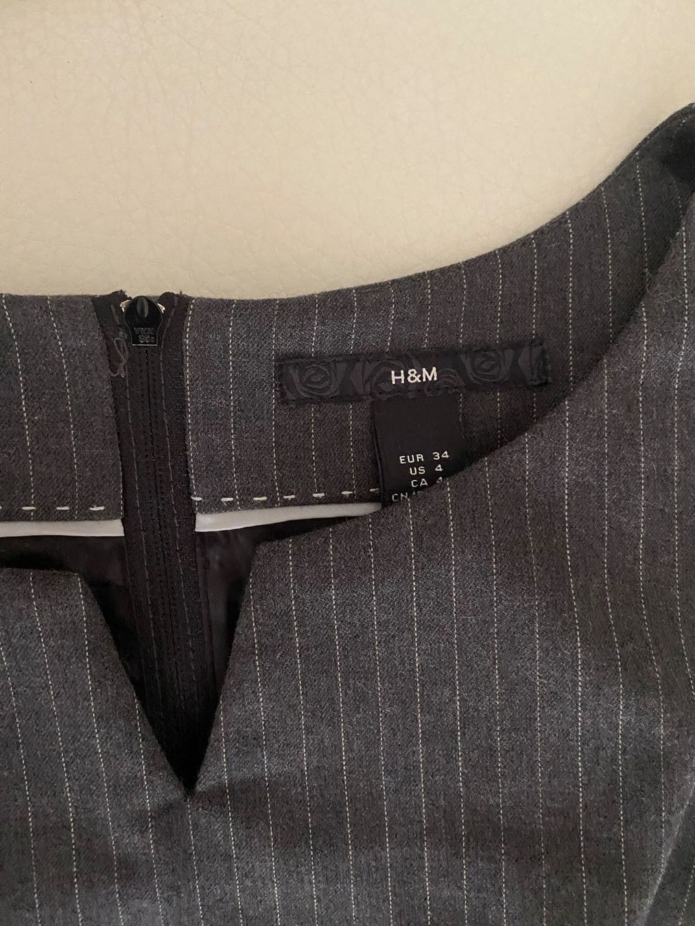H&M Vestiti: Ärmelloses Kleid von H&M – Usato da Unterengstringen venduto da bar_rh5f 1