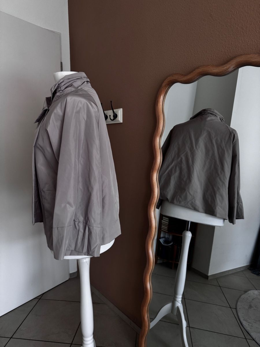 Jacken: Aparte, asymmetrische Jacke beige – Neu (gemäss Beschreibung) aus Muttenz von einfach-schoen 3
