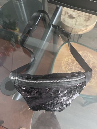 Sac banane à paillettes noir à sequins