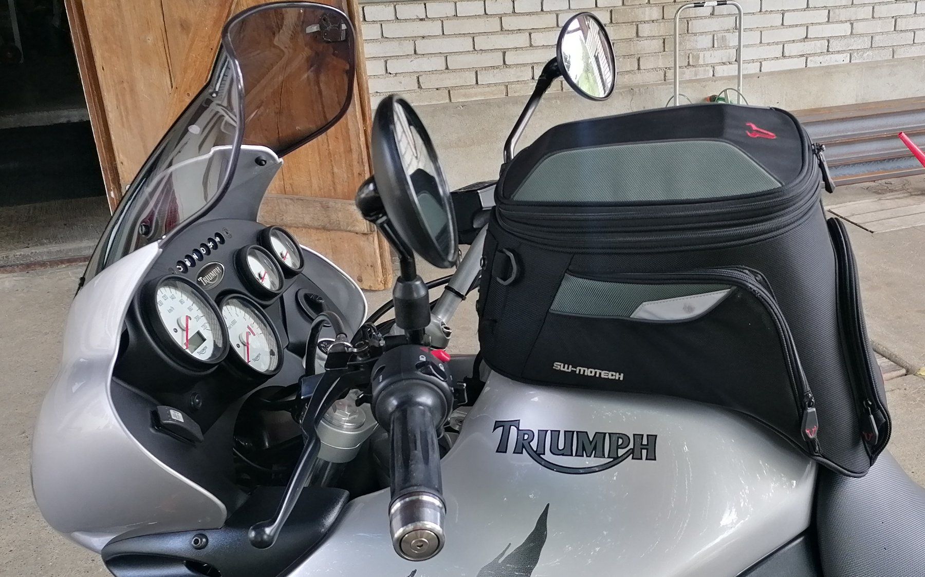 Triumph Enduro: Triumph Tiger 955i – Usato da Stüsslingen venduto da Sandsalz 4