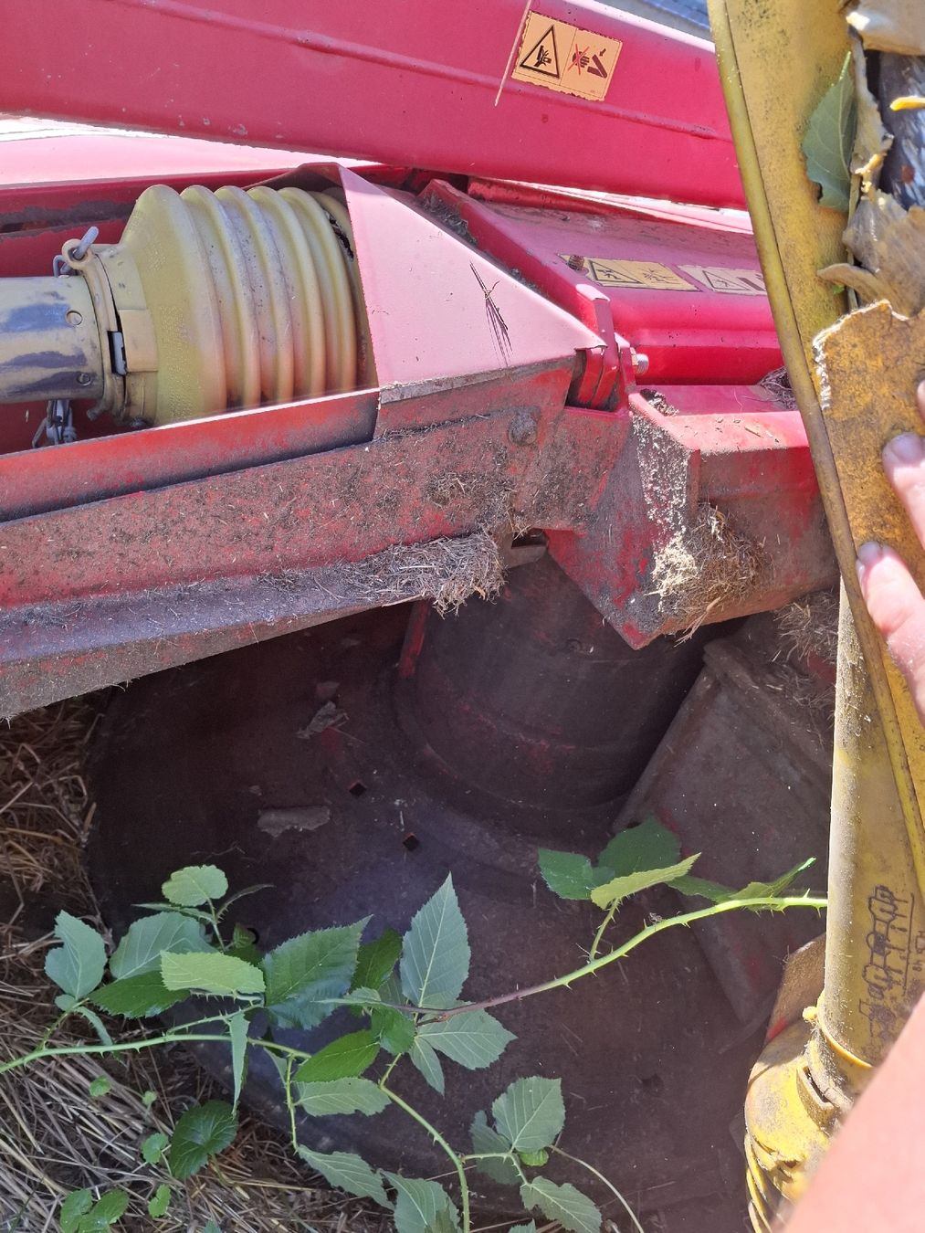 Tutte le macchine: Seitenmähwerk Pöttinger – Usato da Madiswil venduto da nibaf 4