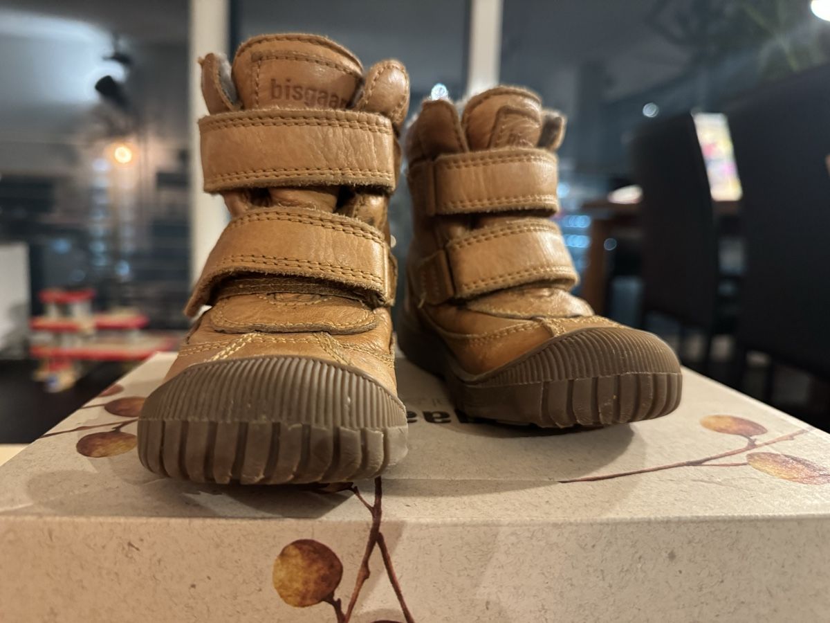 Bisgaard Scarpe per ragazzi: Bisgaard Winterschuhe 25 – Usato da Zürich venduto da TinyColors 1